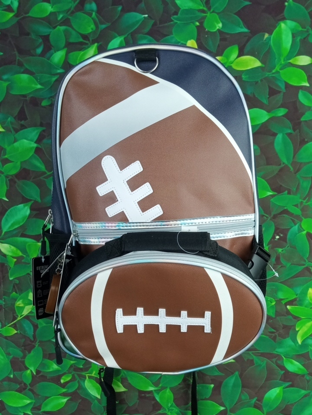 🔴🍒 Football Backpack Bundle - Picture 2 of 10
